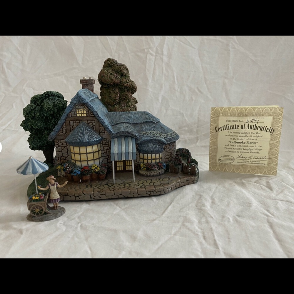Thomas Kinkade Lamplight Village “Fallbrooke Florist”
